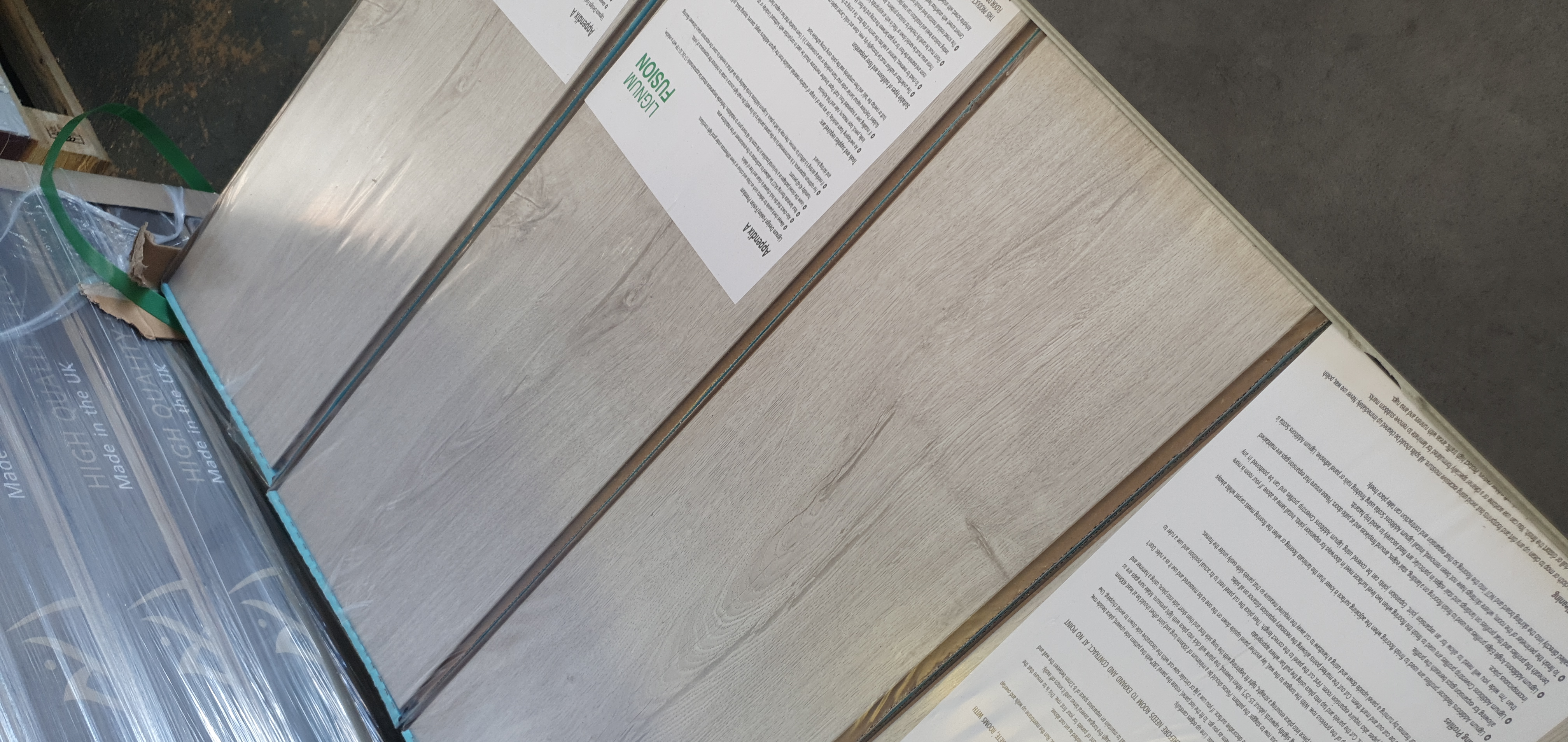 Pearl White High Gloss 12mm Laminate Flooring Floor Depot