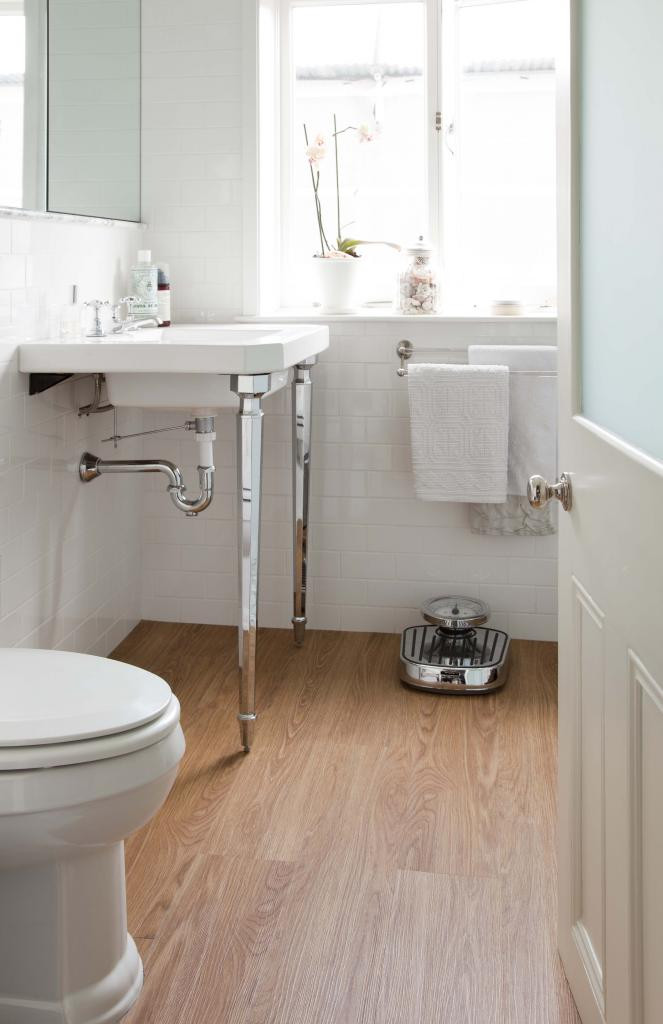 Estate Oak LVT Click Flooring - Floor Depot