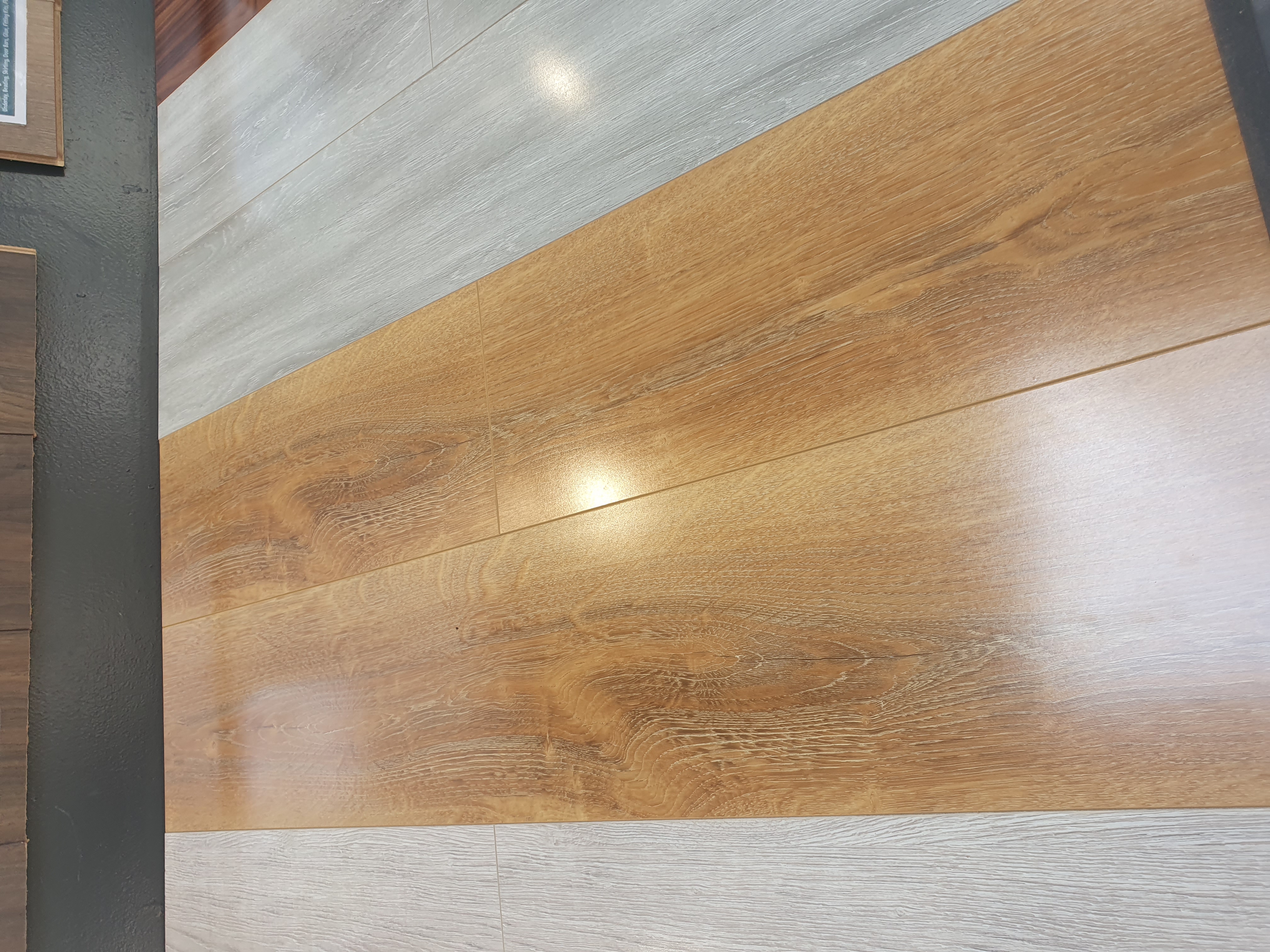 Natural Oak High Gloss 8mm Floor Depot