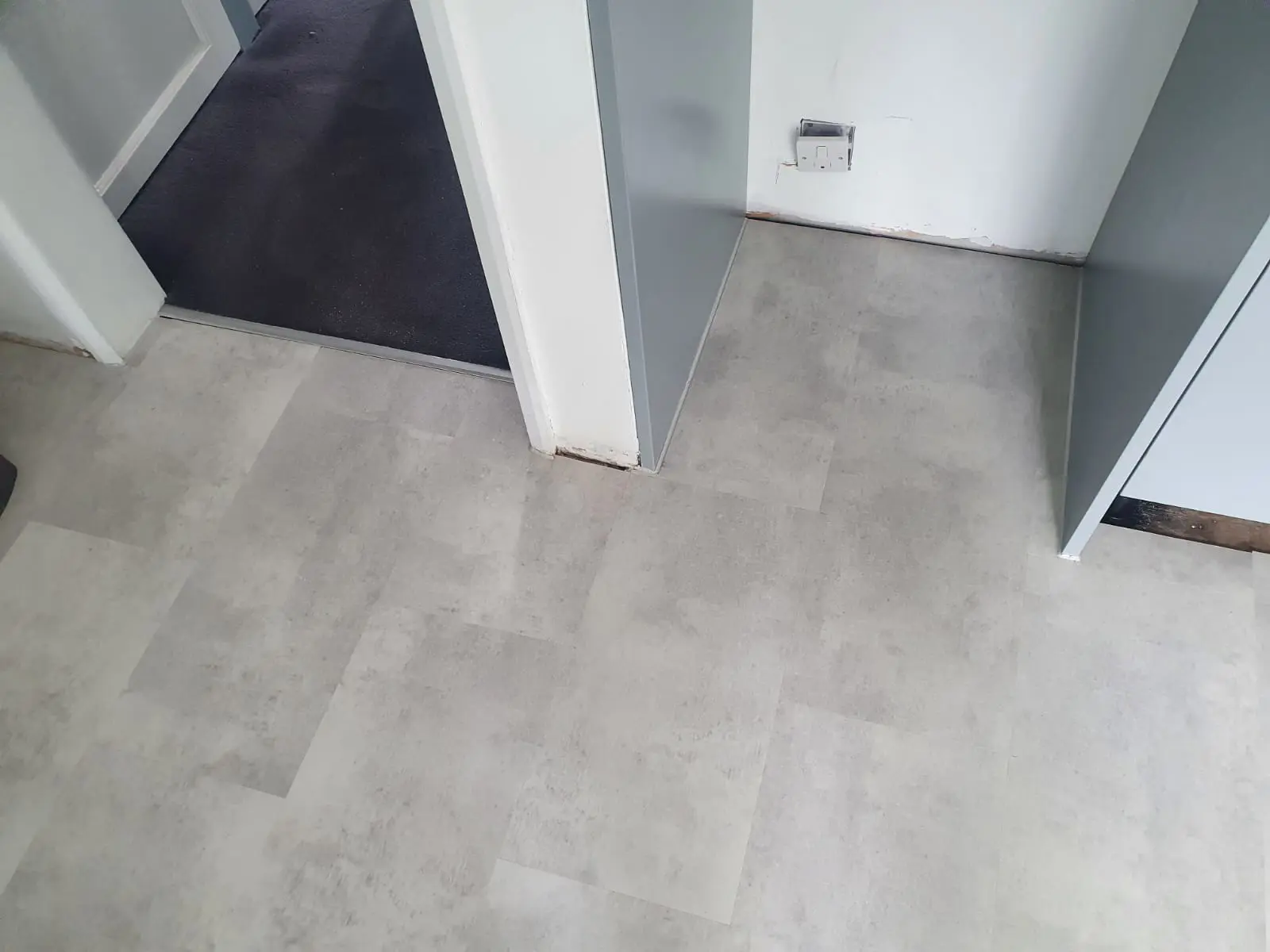 Flint Grey 5.5mm SPC Click Tile