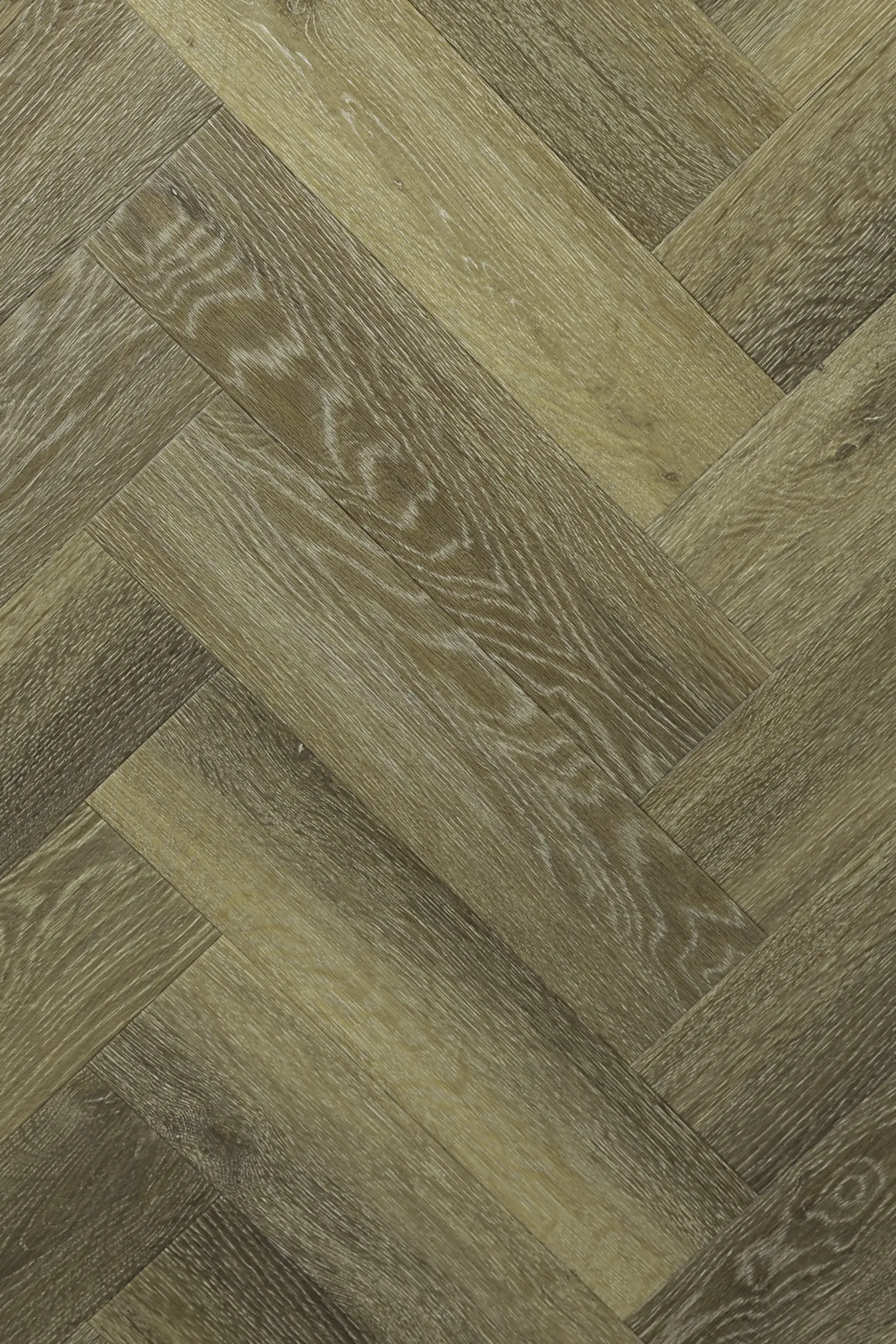 Woodland Oak Herringbone 2.5mm LVT