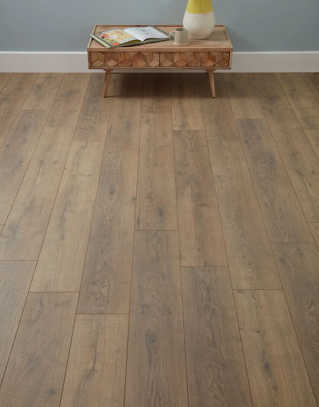 Nairobi Oak 12mm Laminate