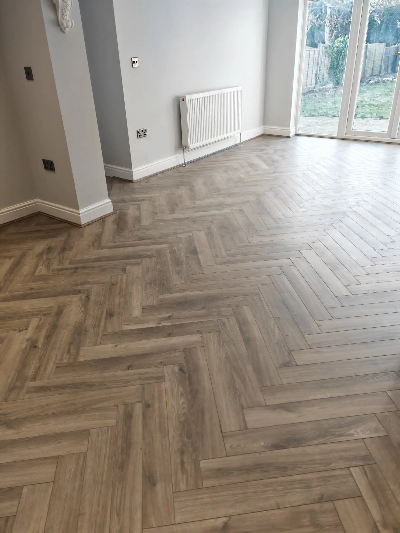 Laken Oak 12mm Herringbone