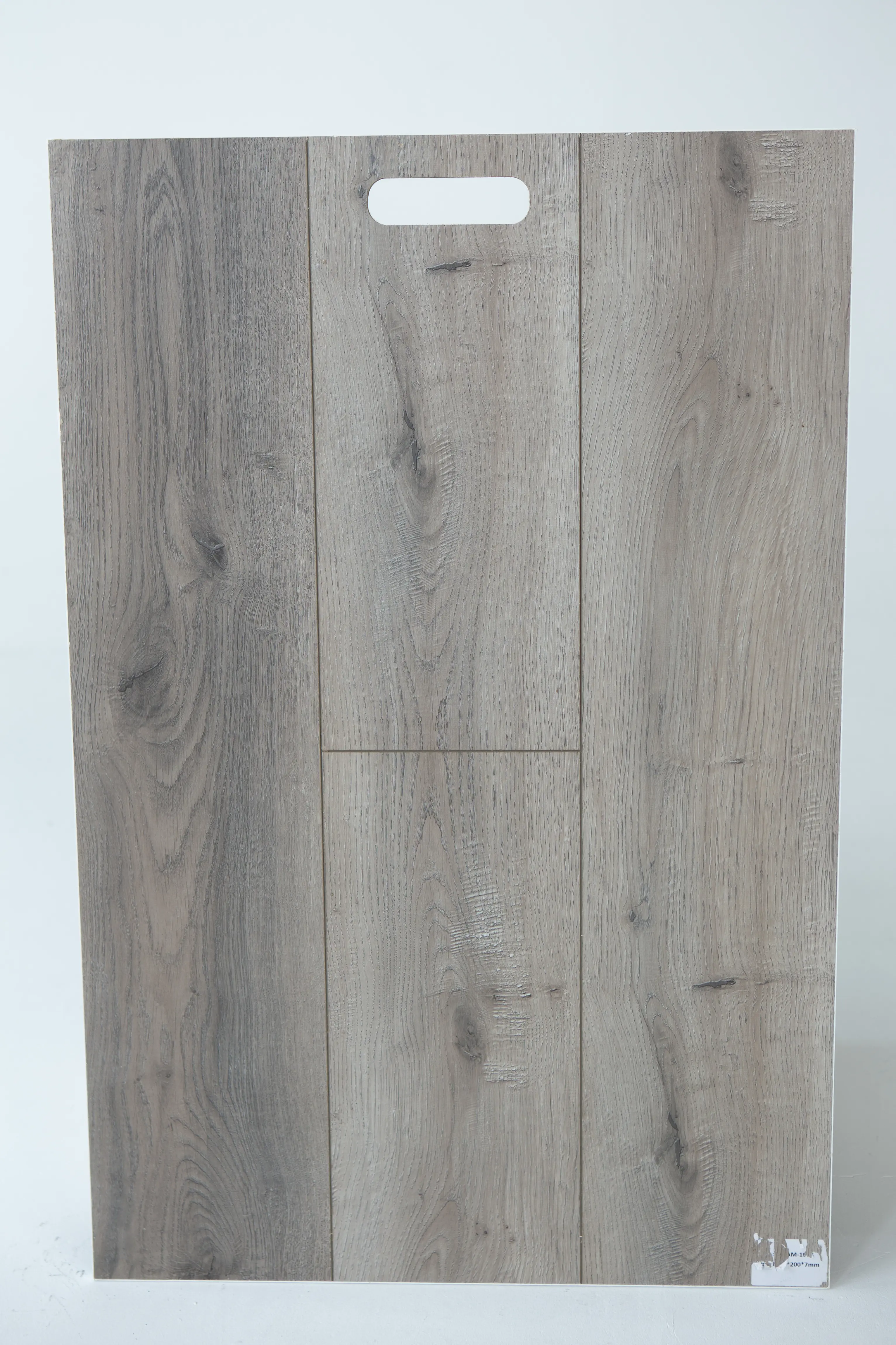 Manhattan Grey Oak 7mm