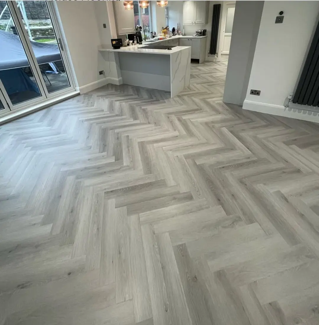 Millennium Oak Herringbone 5.2mm SPC Click