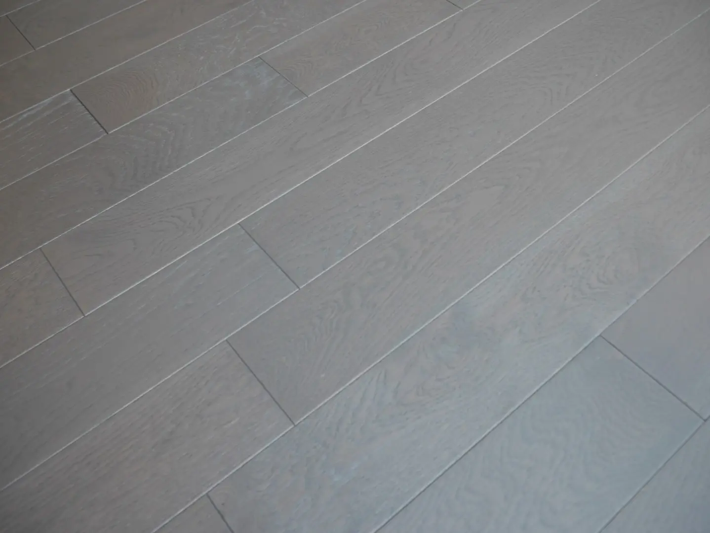 16.2m2 Bundle 14mm x 125mm Everest Grey Engineered Oak