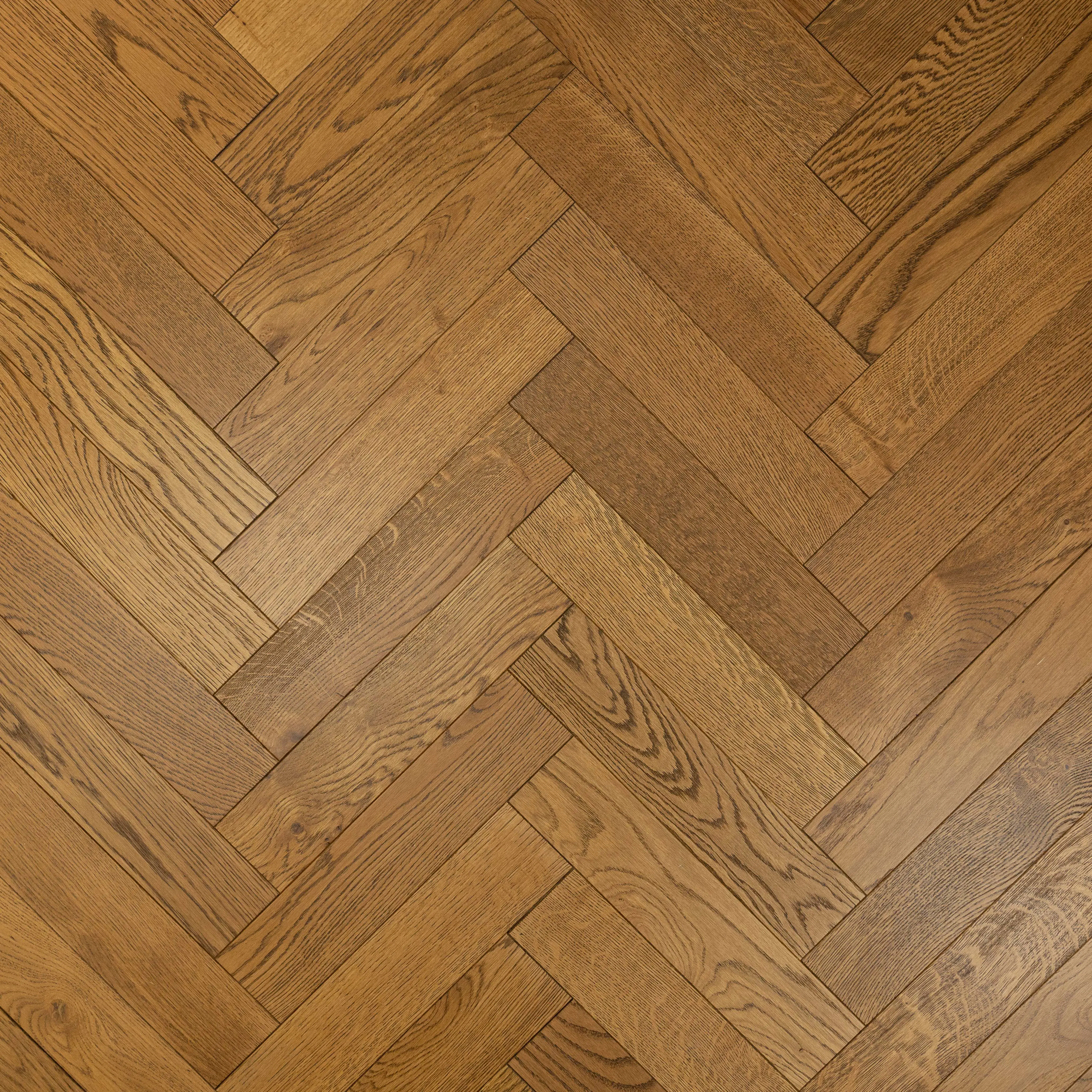 14/3 Golden Oak Brushed & UV Lacquered Herringbone