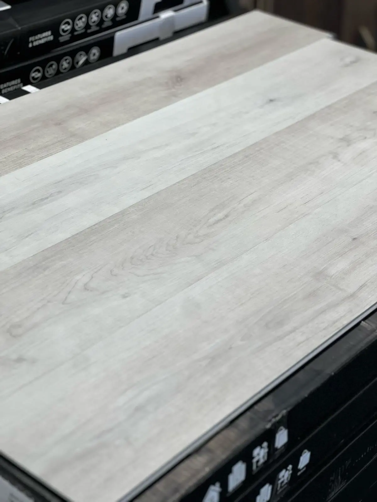 Manhatton Grey Oak 6mm PREMIUM SPC Click