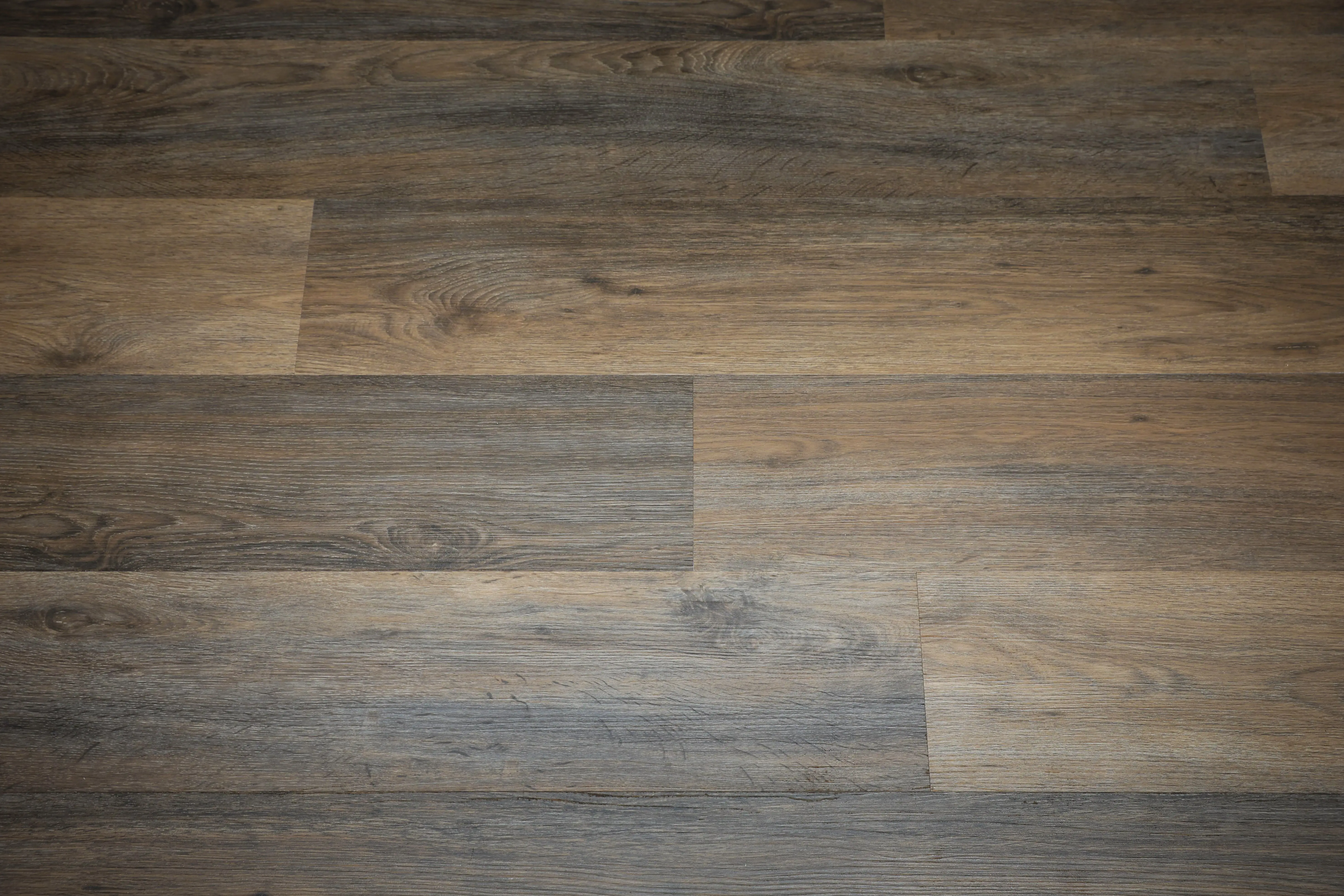 Classic Walnut 8mm LUXURY SPC Click