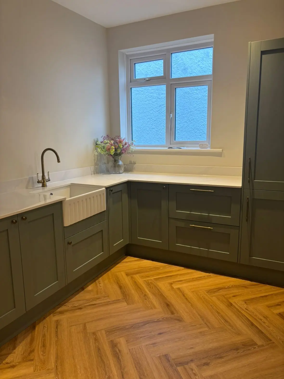 Honey Oak 5mm SPC Herringbone