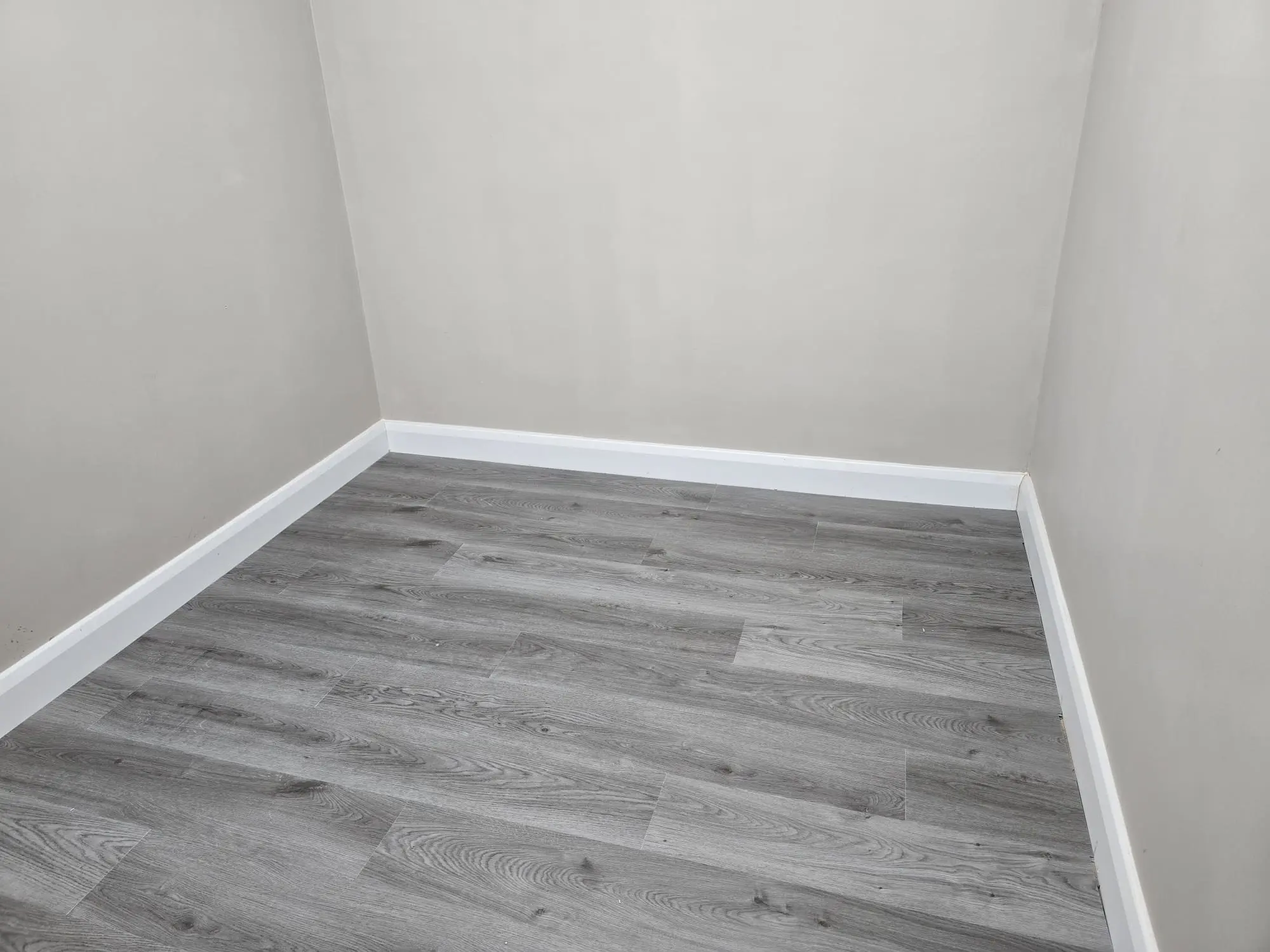 Rich Grey Oak Premium 6mm SPC Click