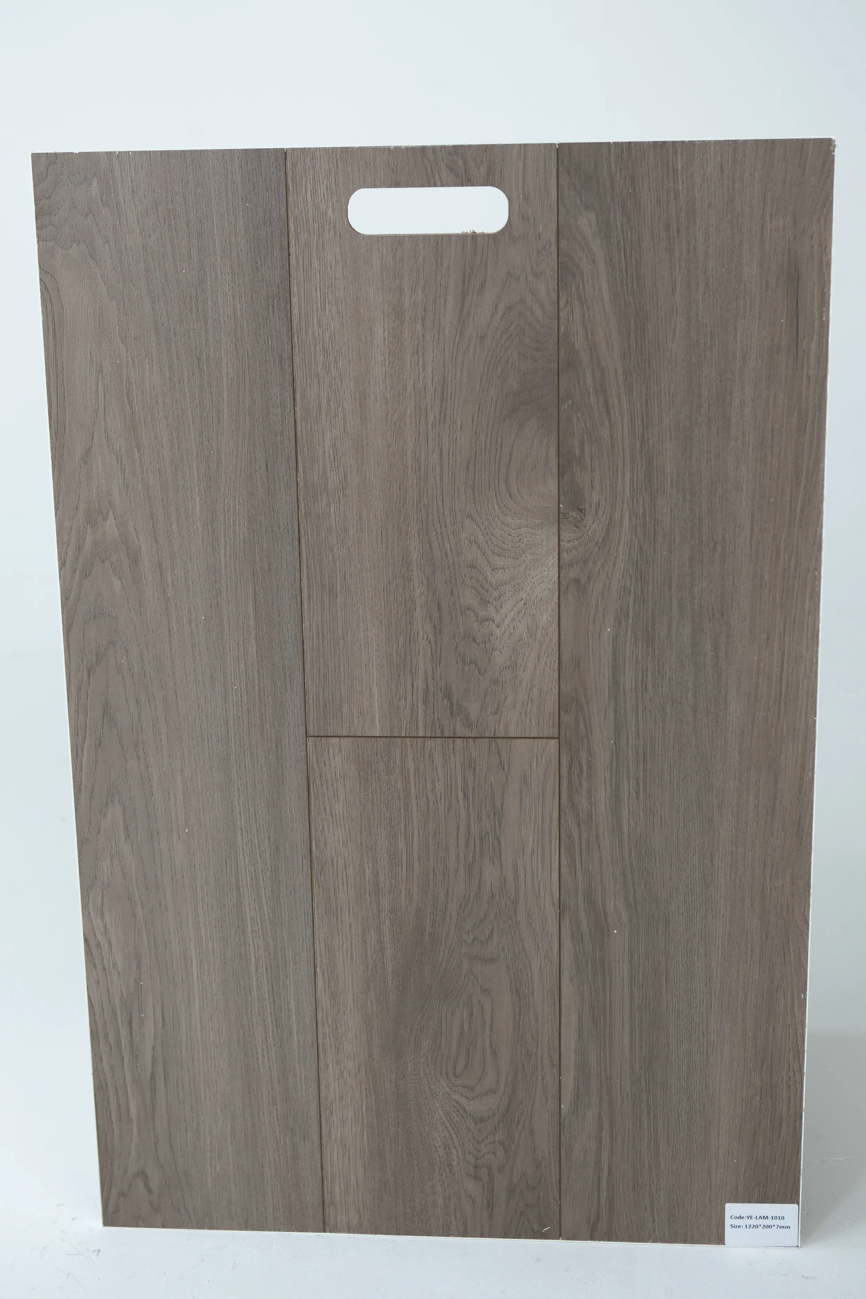 Kansas Grey Oak 7mm