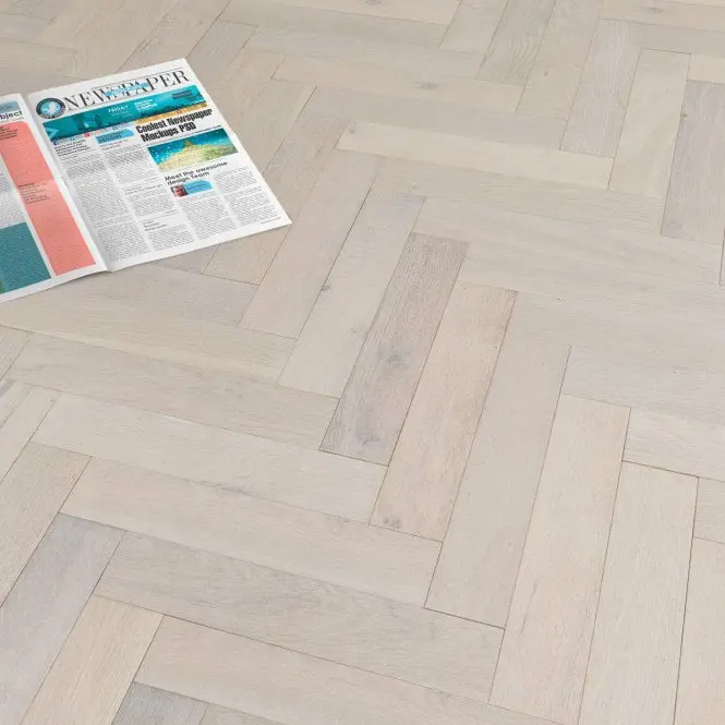 Pale White Oak 14mm Matt Lacquered Herringbone