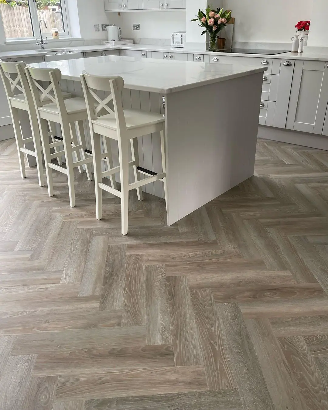 Limed Oak 5mm SPC Herringbone Click
