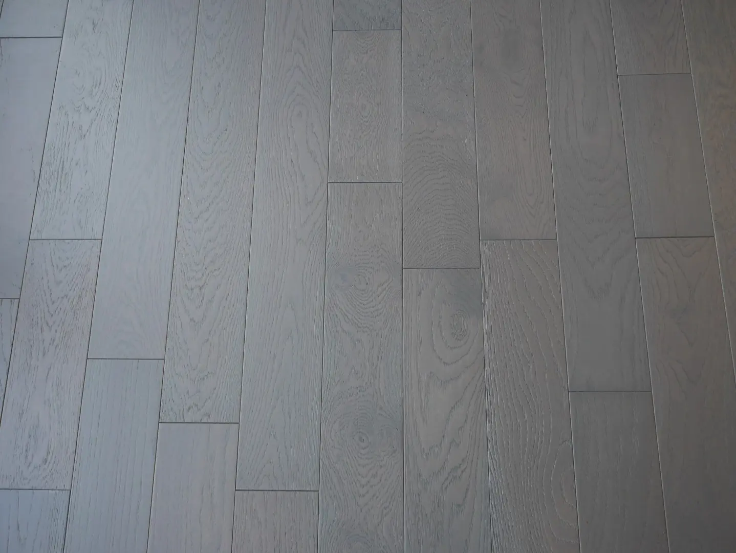 16.2m2 Bundle 14mm x 125mm Everest Grey Engineered Oak