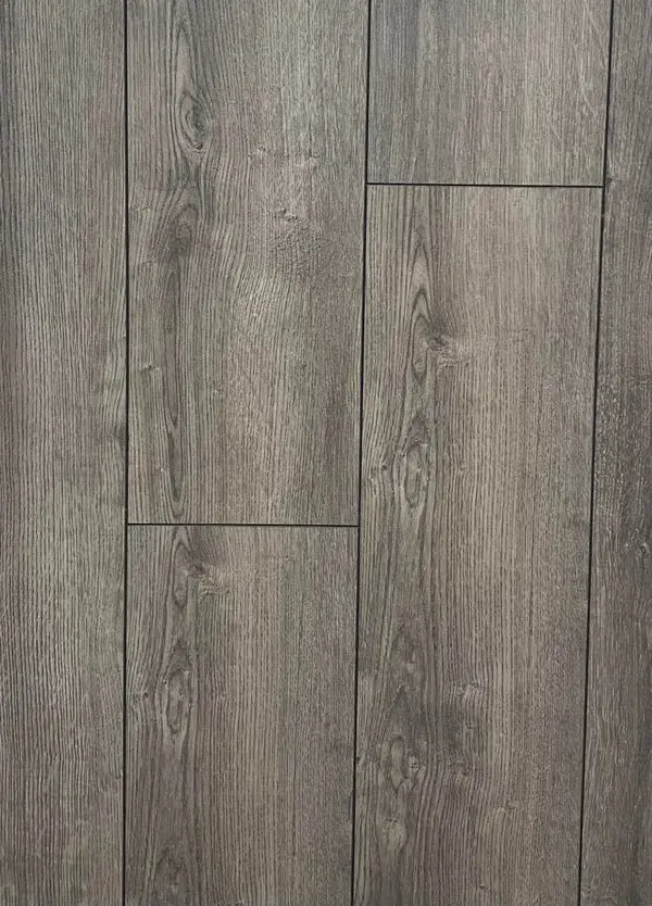Prague Oak 12mm Laminate