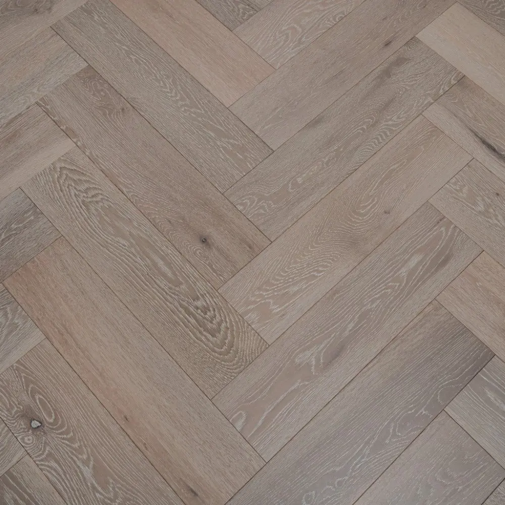 Brushed White Oak Herringbone Click 14mm