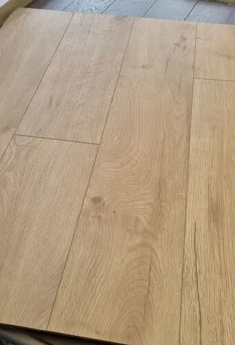 Bleached Oak 8mm Water Resistant