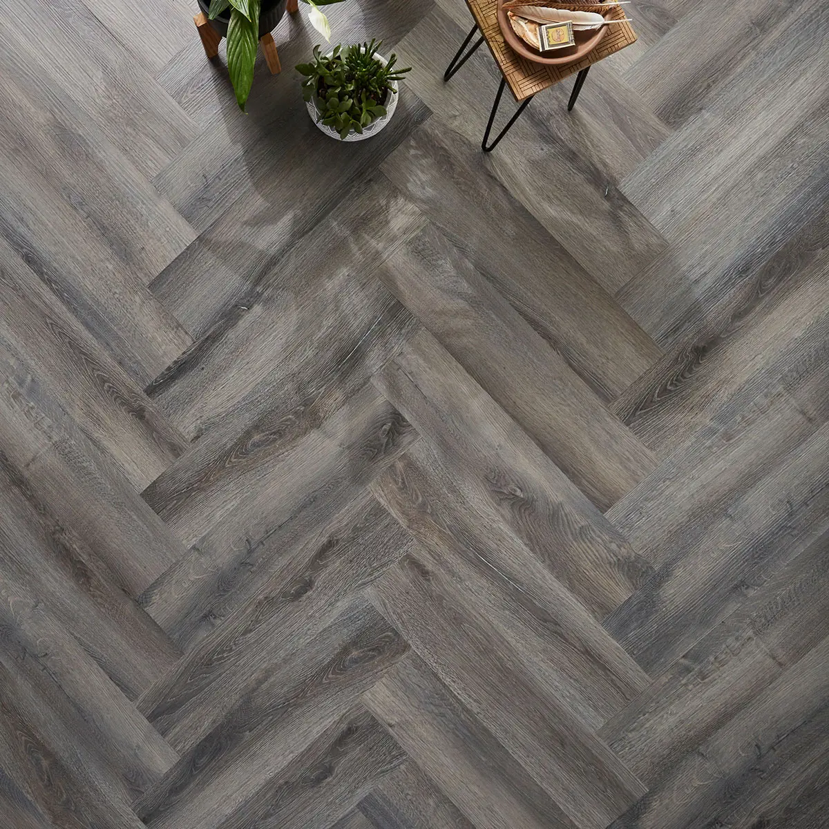 Smoked Grey Oak 5.5mm Herringbone SPC Click