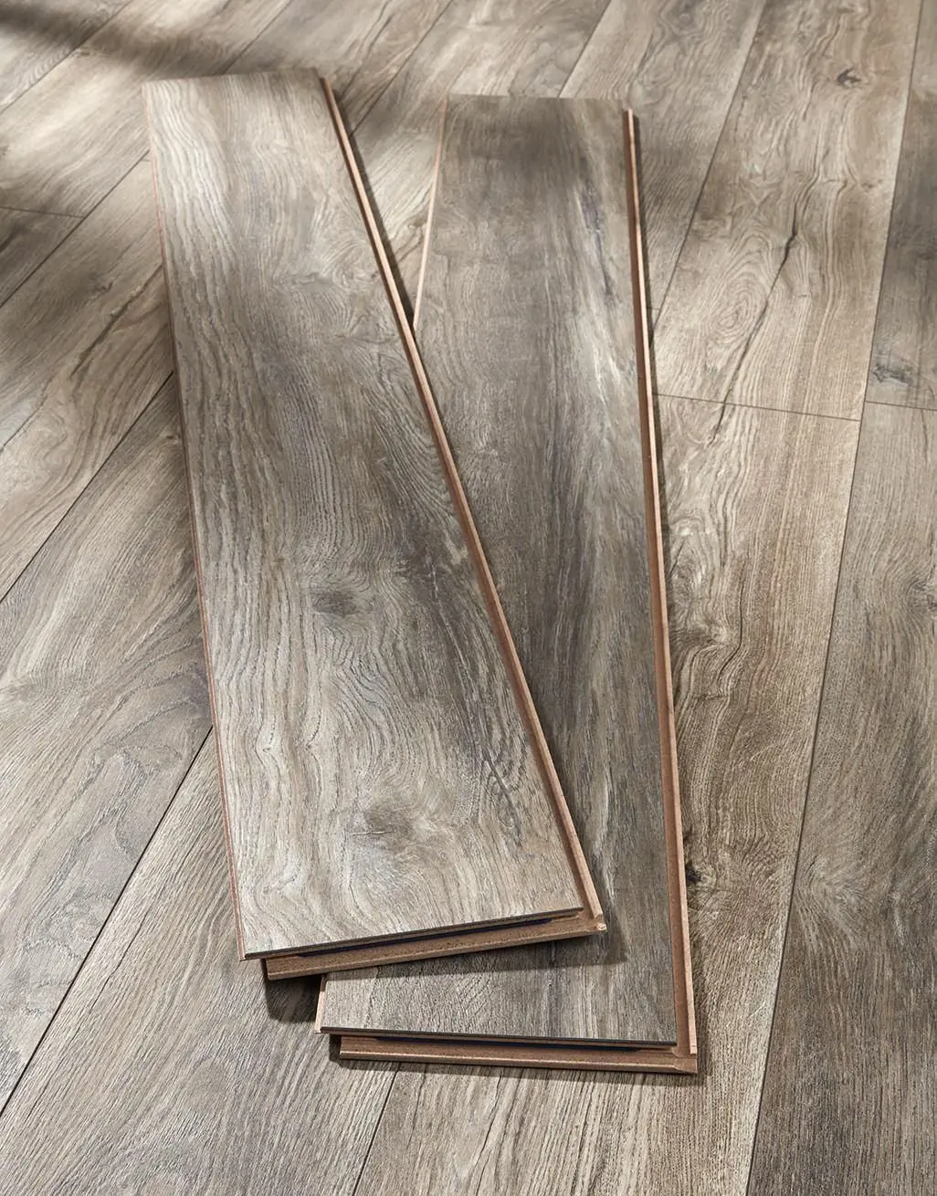 Distressed Grey Oak 10mm Narrow Laminate Flooring 
