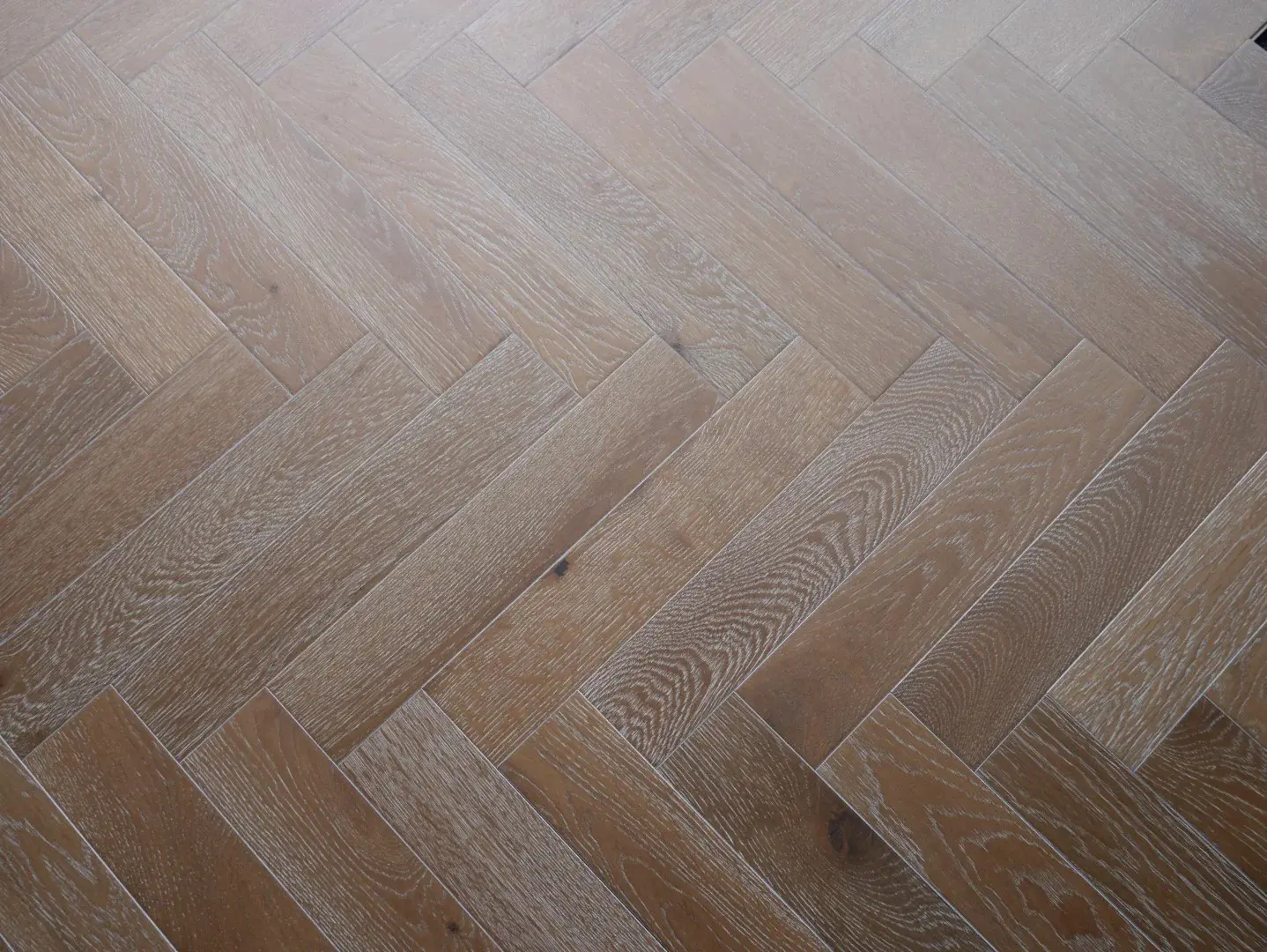 Smoked White Oak Herringbone 14mm