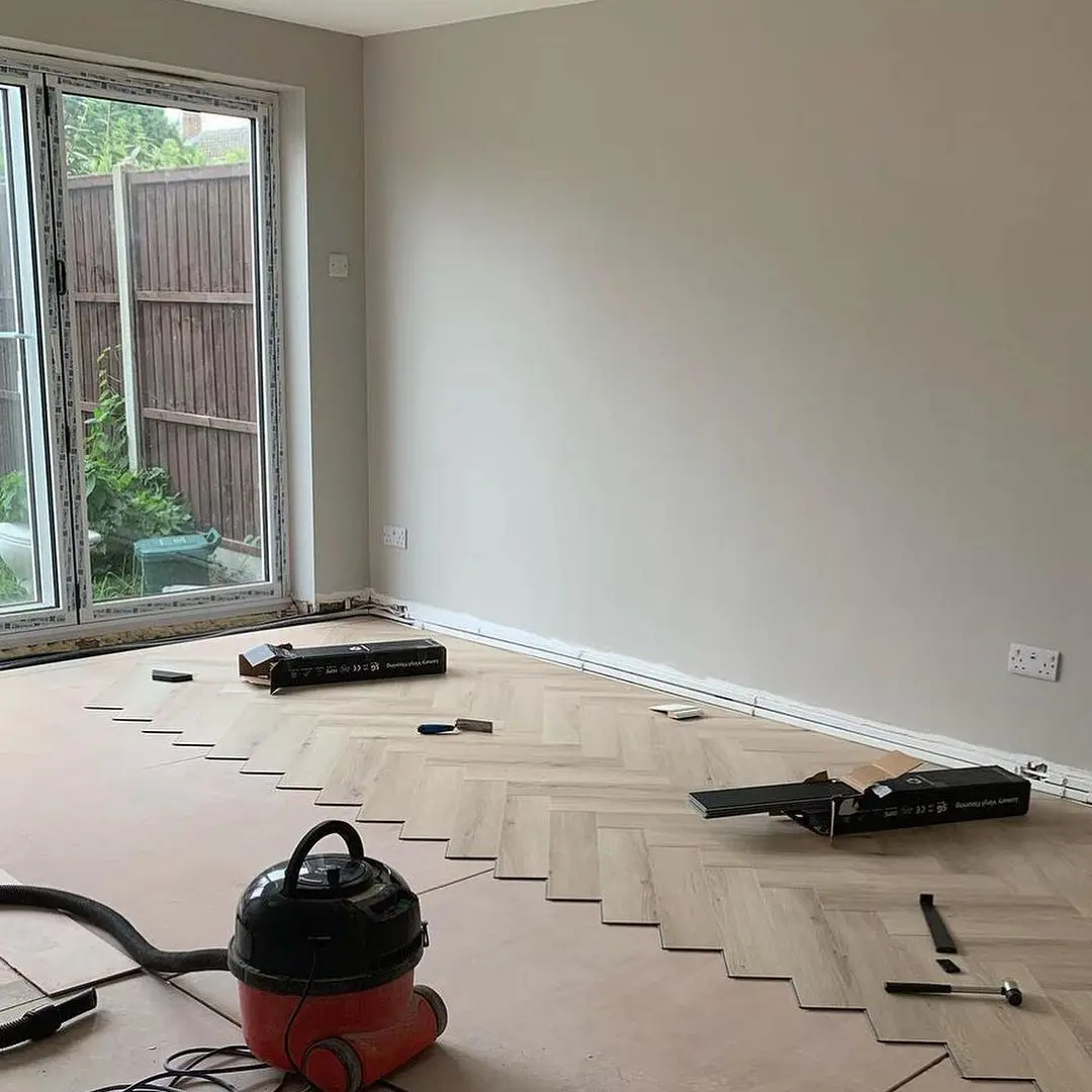 Sandy Limed Oak PREMIUM Herringbone 6.0 SPC Vinyl Click