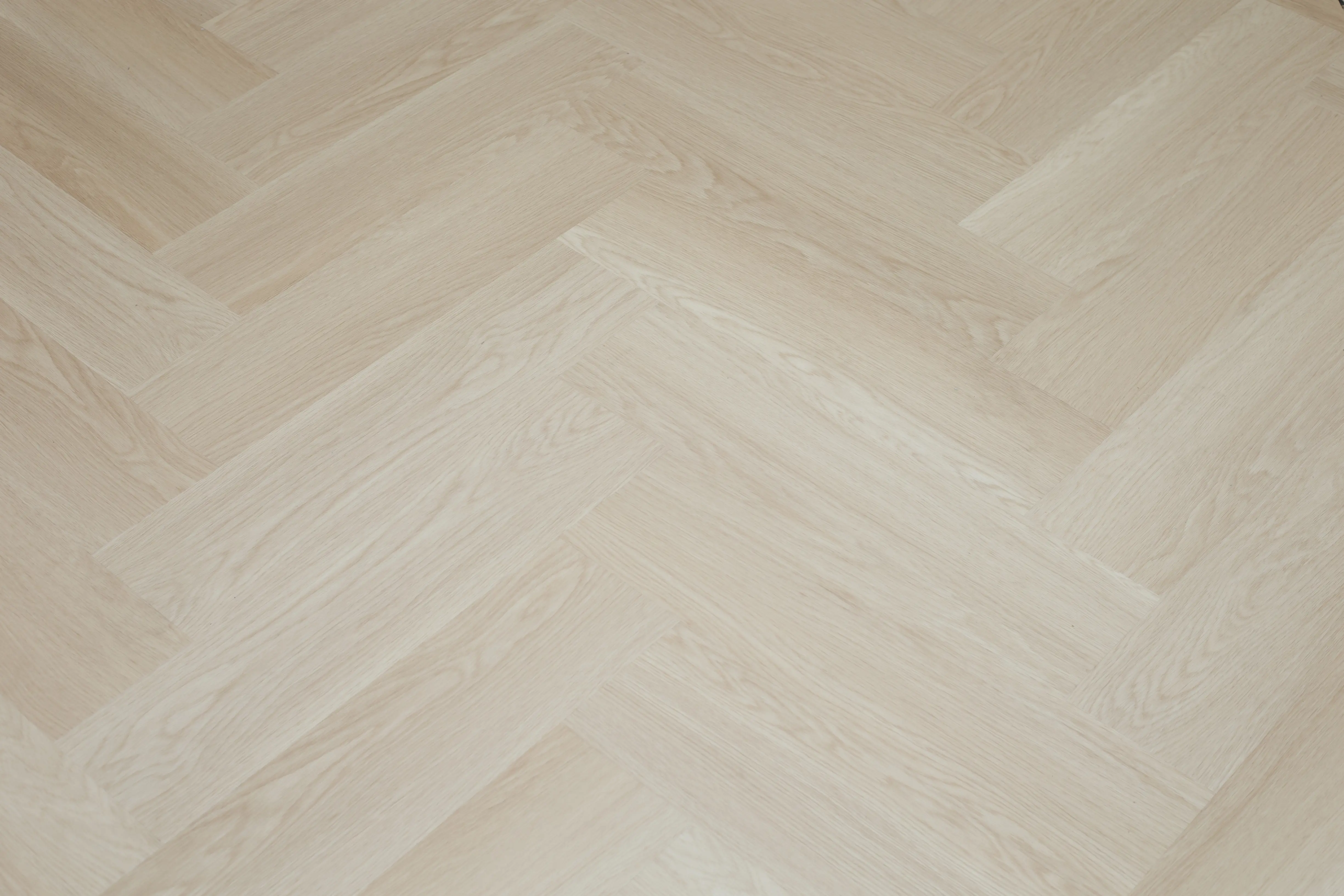Pale Limed Oak 6mm Herringbone SPC Click