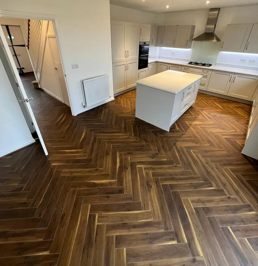 Java Oak 12mm Herringbone | Floor Depot
