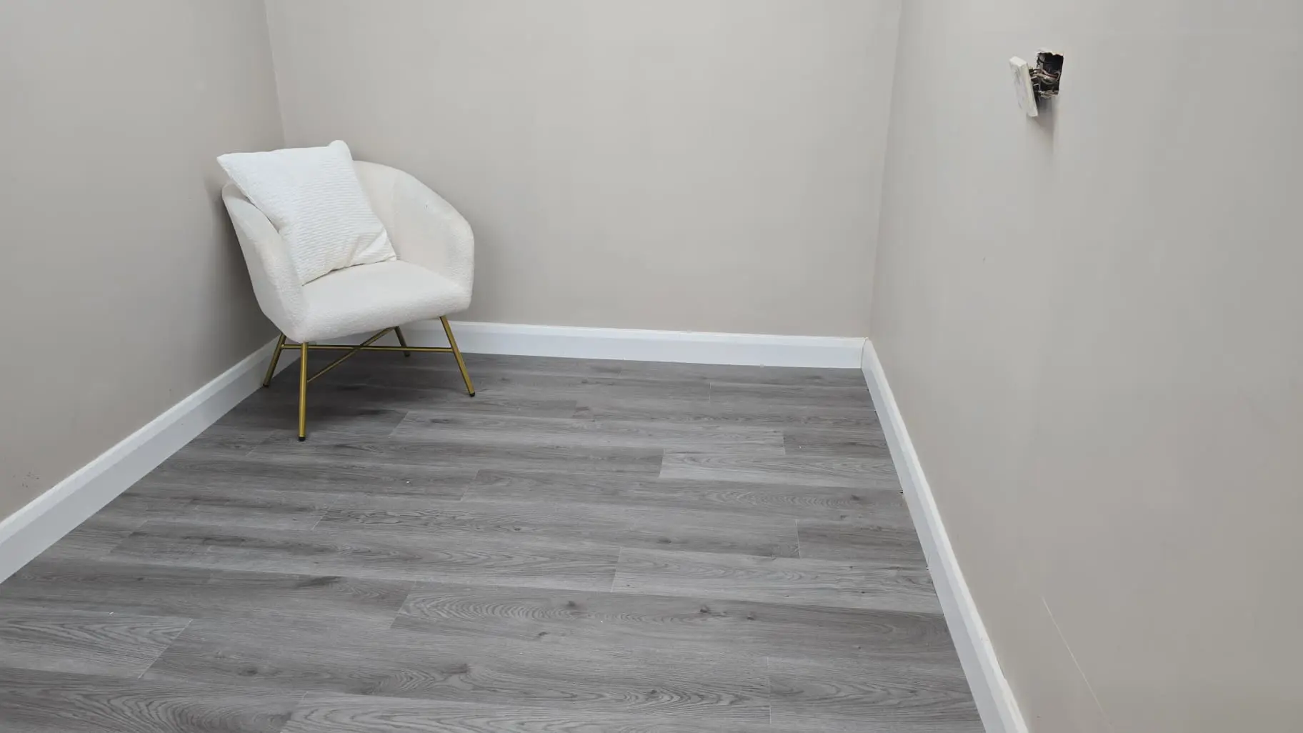 Rich Grey Oak Premium 6mm SPC Click