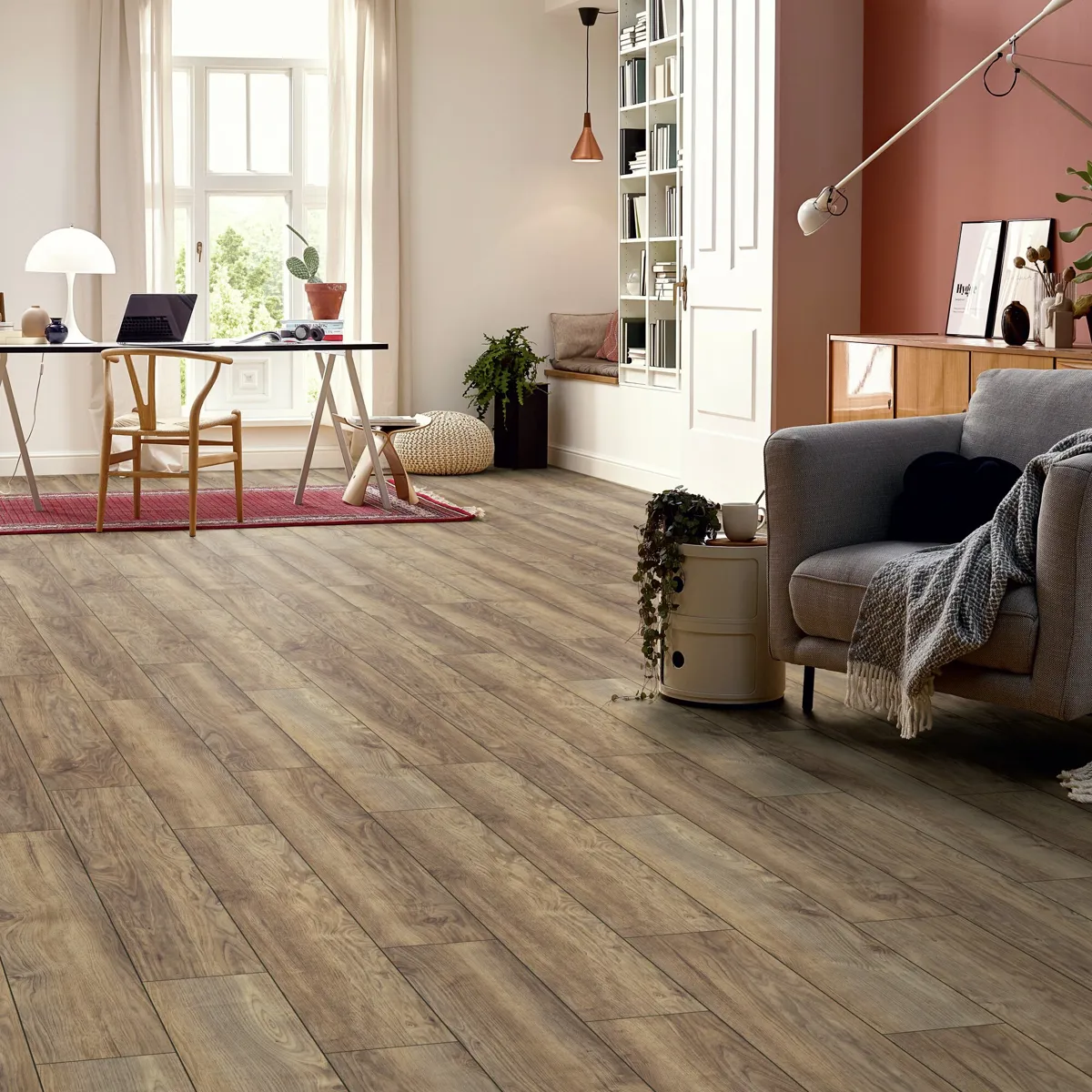 Cinnamon Oak AC5 12mm Laminate | Floor Depot