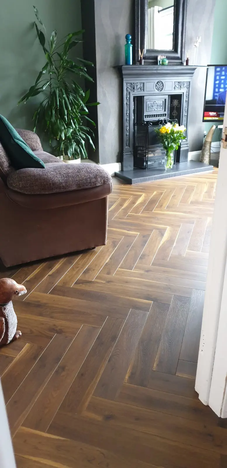 Java Oak 12mm Herringbone