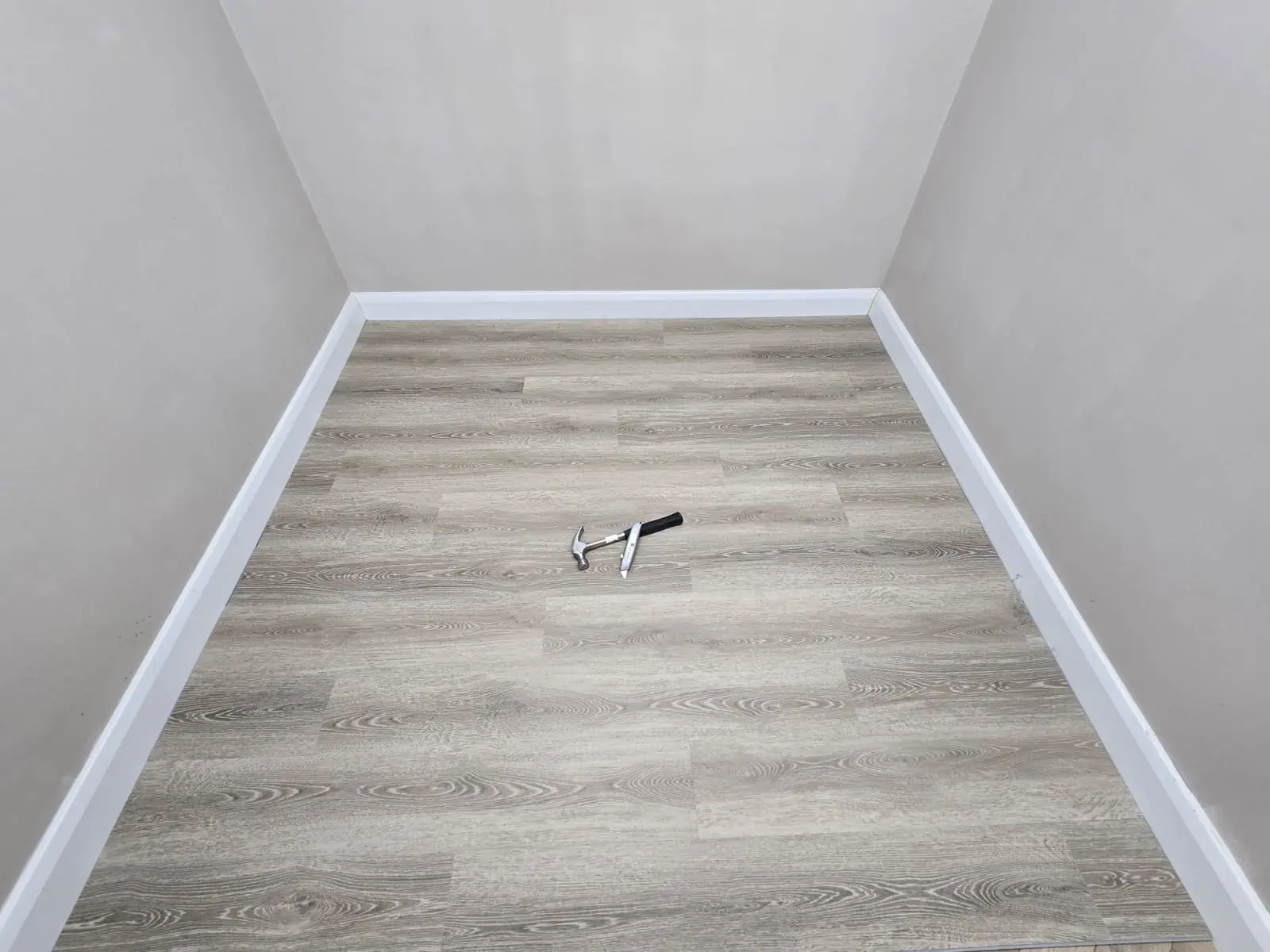 Trent Oak Grey Premium 6mm SPC Click