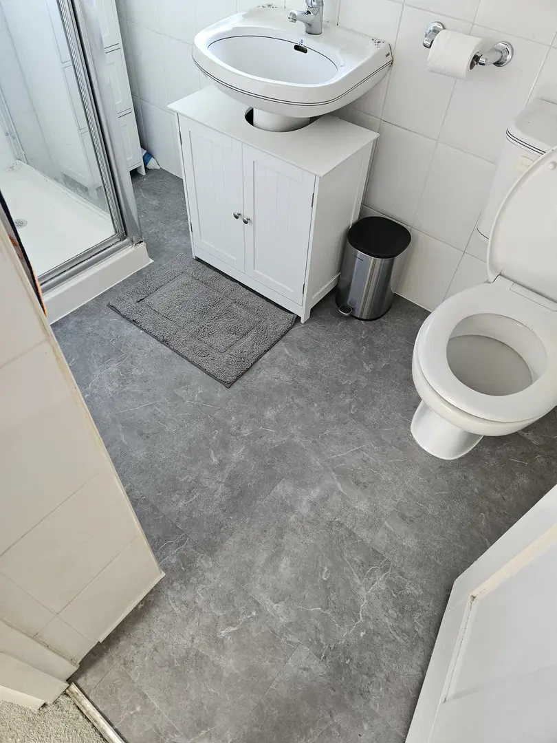 Quartz Grey Marble 5.5mm SPC Click Tiles