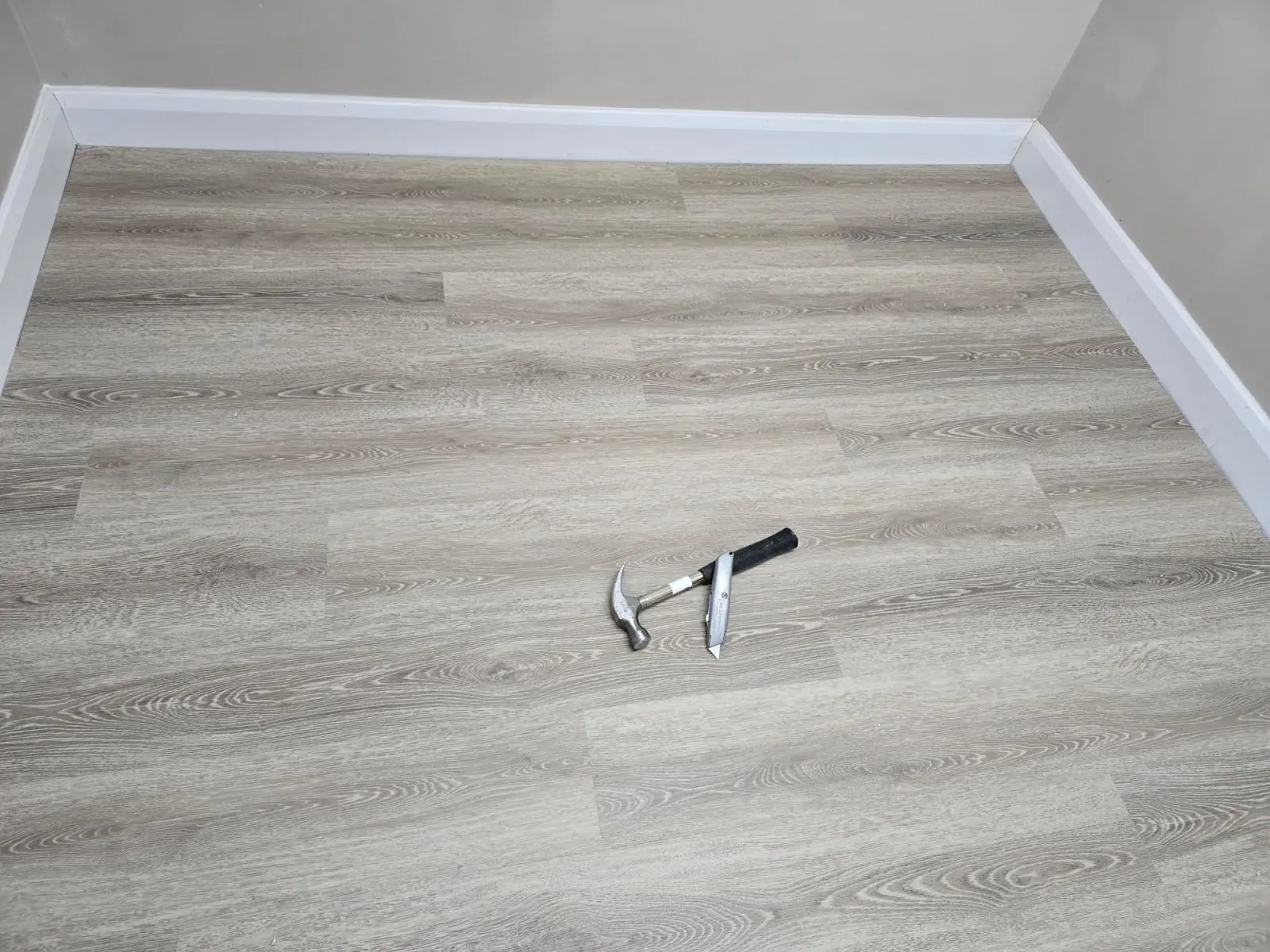 Trent Oak Grey Premium 6mm SPC Click