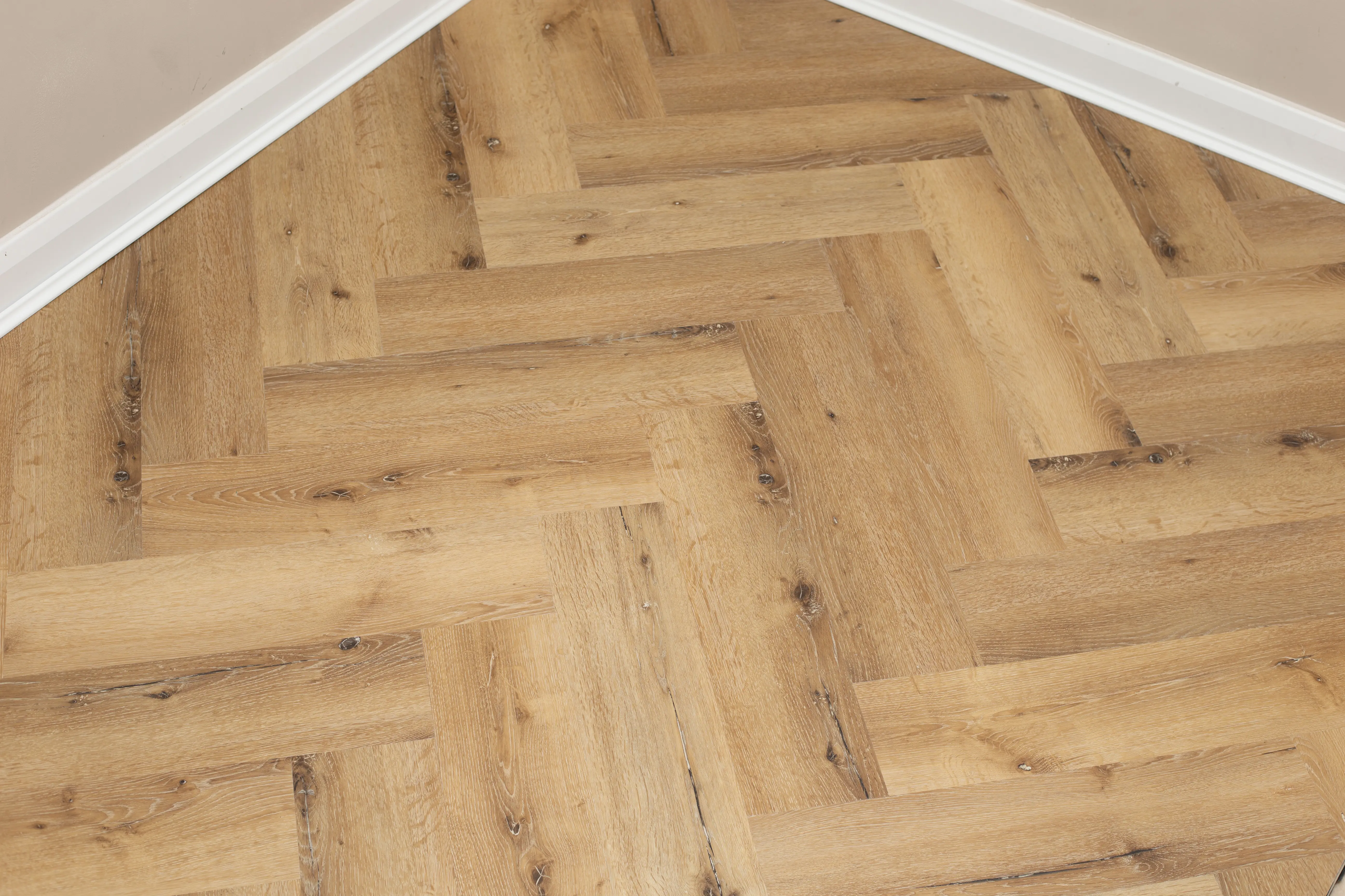 Bliss Oak 6mm SPC Click Herringbone (Clearance)