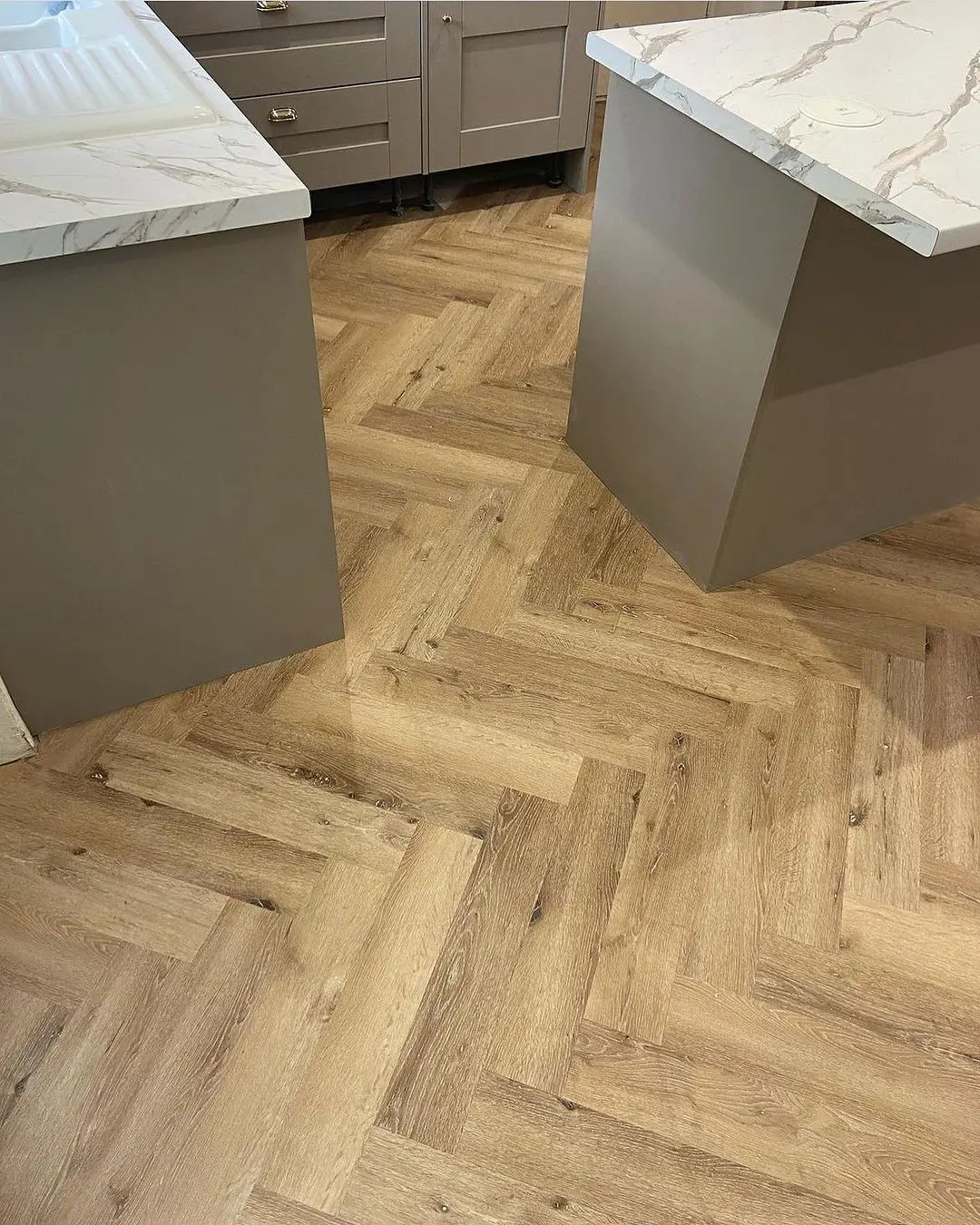 Woodland Fir 5mm SPC Herringbone 