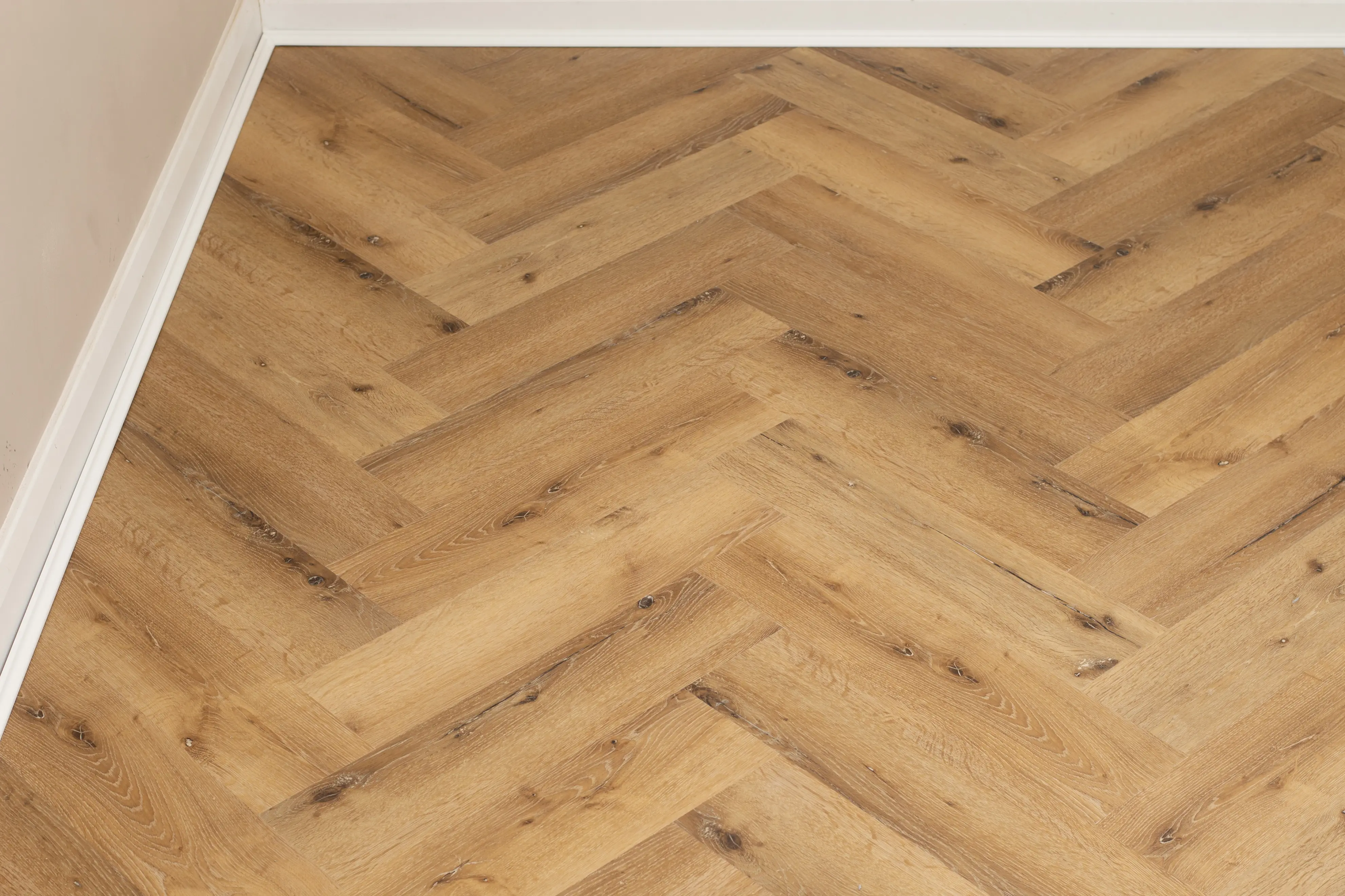 Bliss Oak 6mm SPC Click Herringbone (Clearance)
