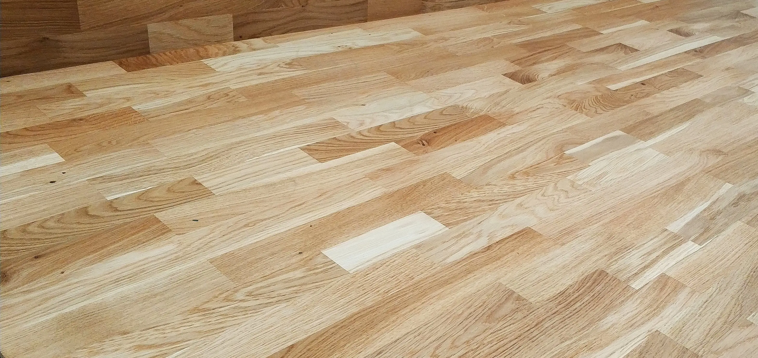 14mm x 207mm 4 Strip Lacquered Oak